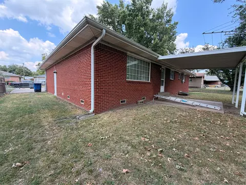 Exterior - 11426 E 4th Pl, Tulsa, OK 74128 photo 5 of 5