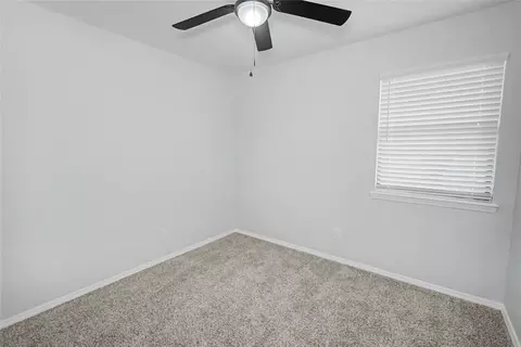 Bedroom - 125 Zenith St, Warner, OK 74469 photo 3 of 6