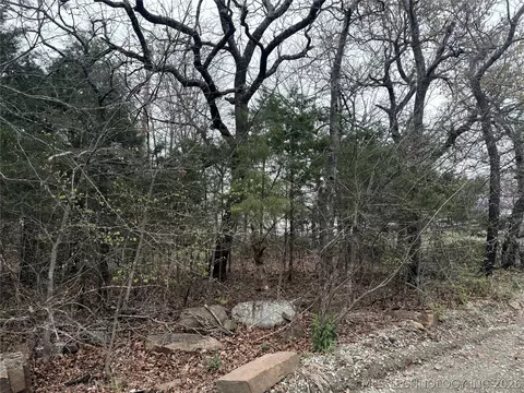 E Davis Street, Eufaula, OK 74432 photo 6