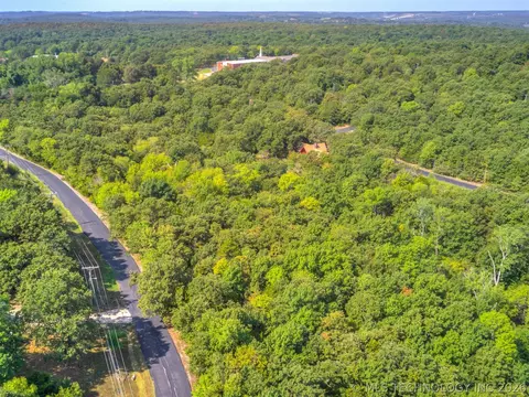 2659 W Lakeshore Dr, Cleveland, OK 74020