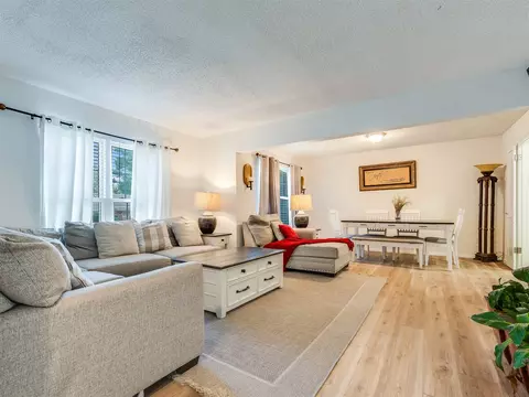 Living - 3722 E 85th Pl S, Tulsa, OK 74137 photo 2 of 7