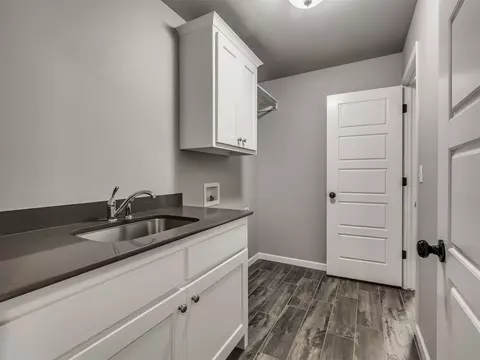 Other - 1610 E Roanoke Ct, Broken Arrow, OK 74011 photo 7 of 7