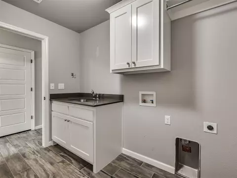 Other - 1610 E Roanoke Ct, Broken Arrow, OK 74011 photo 6 of 7
