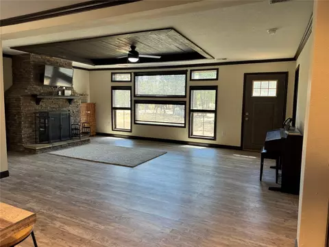 121 Industrial Rd, Healdton, OK 73438