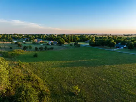 5 W County Rd, Tuttle, OK 73089 photo 5