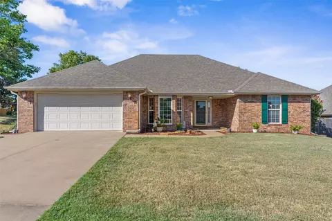 5633 Parkhill Ct, Bartlesville, OK 74006