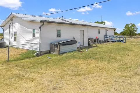 Exterior - 5600 State Highway 89, Ringling, OK 73456 photo 4 of 4