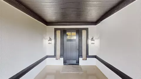 Entry Way - 206 N Crownpoint Dr, Ada, OK 74820 photo 1 of 8