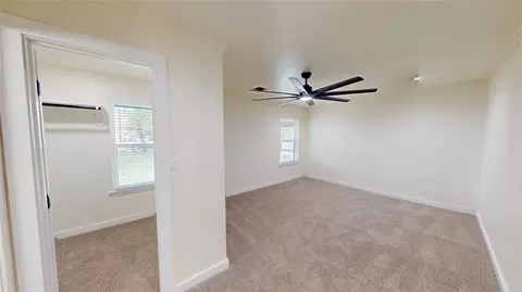 Bedroom - 206 N Crownpoint Dr, Ada, OK 74820 photo 6 of 10