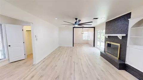 Living - 206 N Crownpoint Dr, Ada, OK 74820 photo 3 of 5