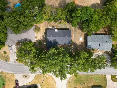 View/Area - 206 N Crownpoint Dr, Ada, OK 74820 photo 1 of 6