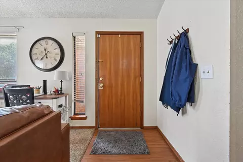Entry Way - 8601 E 62nd Pl, Tulsa, OK 74133 photo 2 of 10