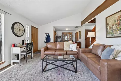 Living - 8601 E 62nd Pl, Tulsa, OK 74133 photo 5 of 11