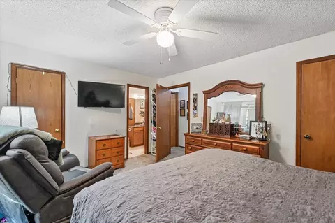 Bedroom - 8601 E 62nd Pl, Tulsa, OK 74133 photo 2 of 11