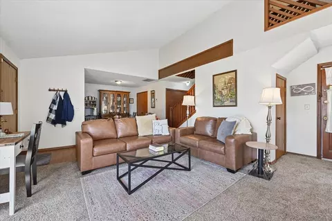 Living - 8601 E 62nd Pl, Tulsa, OK 74133 photo 4 of 11