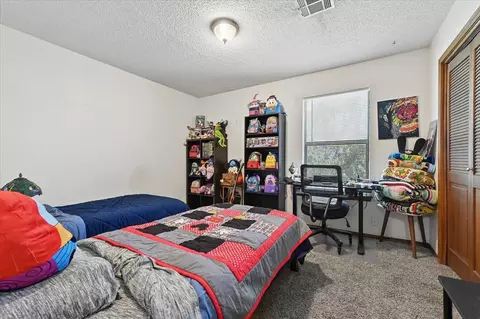 Bedroom - 8601 E 62nd Pl, Tulsa, OK 74133 photo 5 of 11