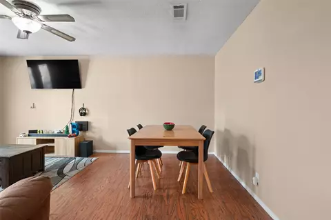 Dining - 1372 E 142nd St, Glenpool, OK 74033 photo 1 of 1