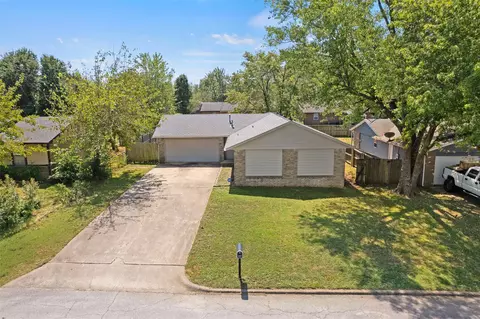 View/Area - 1372 E 142nd St, Glenpool, OK 74033 photo 1 of 6