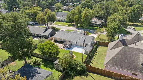 View/Area - 1909 E 35th Pl, Tulsa, OK 74105 photo 5 of 5