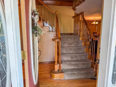 Entry Way - 6180 E 560, Locust Grove, OK 74352 photo 1 of 3