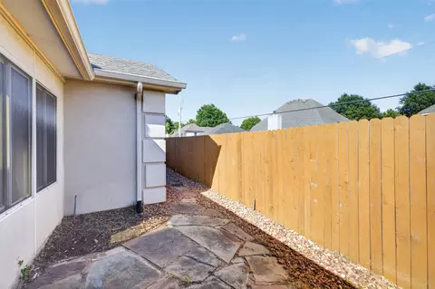 Exterior - 8311 S 84th East Pl, Tulsa, OK 74133 photo 4 of 6