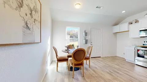 Dining - 29017 E 80th Pl S, Broken Arrow, OK 74014 photo 1 of 2