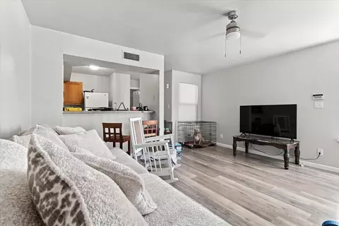 1904 E 66th Place C110, Tulsa, OK 74136 photo 4