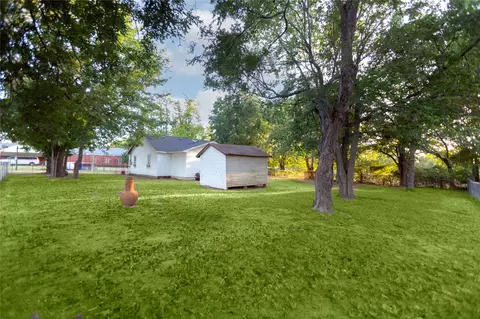 Exterior - 524 3rd St, Crowder, OK 74430 photo 4 of 4