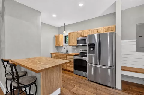 Kitchen - 13063 E 403 Rd, Spavinaw, OK 74366 photo 2 of 2