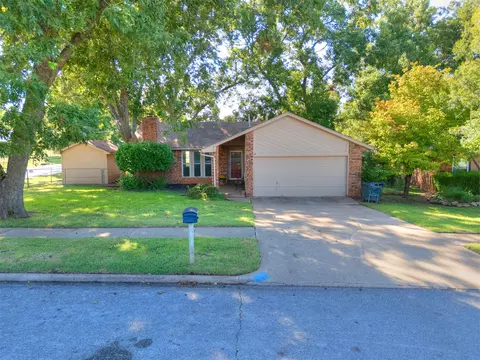 204 W Seward Ave, Sand Springs, OK 74063