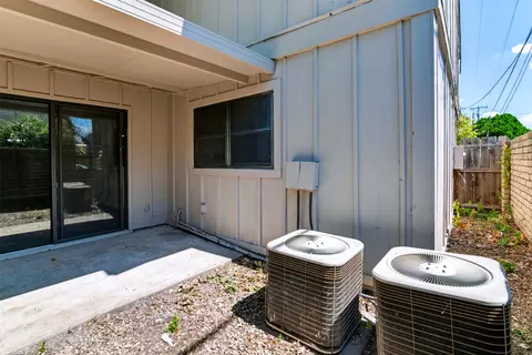 Exterior - 11050 E 16th St N, Tulsa, OK 74128 photo 4 of 6