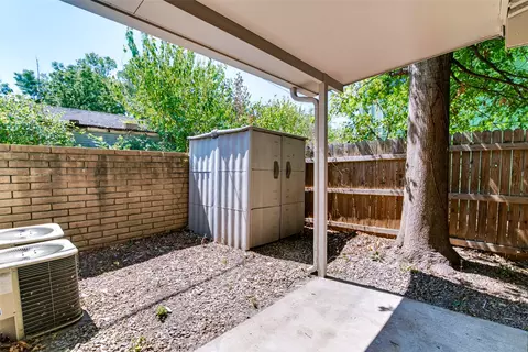 Exterior - 11050 E 16th St N, Tulsa, OK 74128 photo 5 of 6