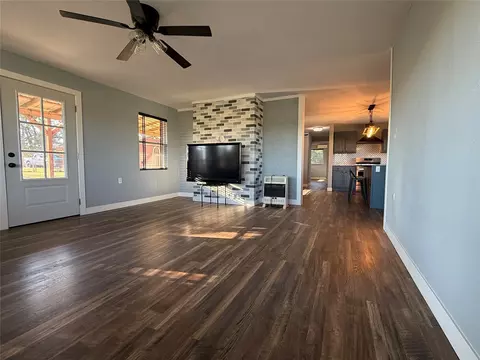 Living - 590 Friendship Rd, Stuart, OK 74570 photo 3 of 7