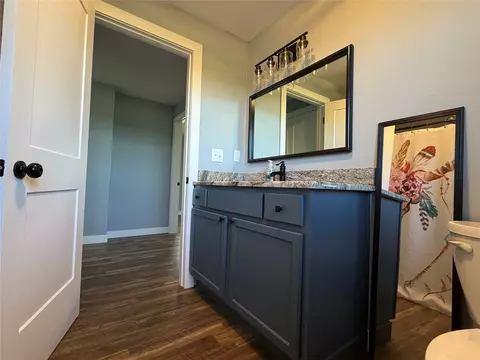 Bath - 590 Friendship Rd, Stuart, OK 74570 photo 2 of 4
