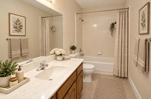 Bath - 3209 N 3rd Pl, Broken Arrow, OK 74012 photo 4 of 4