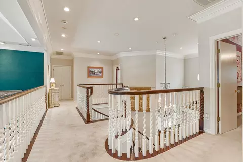 Entry Way - 1009 SE County Rd, Ada, OK 74820 photo 5 of 5