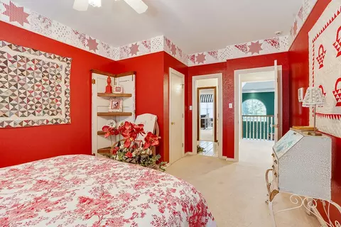 Bedroom - 1009 SE County Rd, Ada, OK 74820 photo 8 of 11