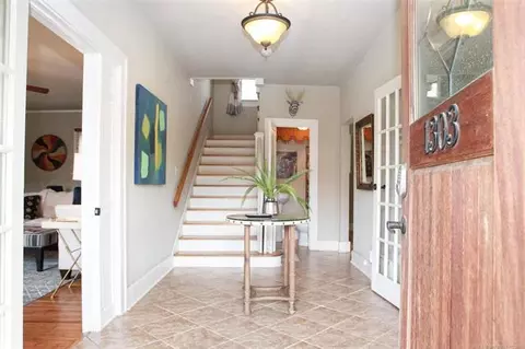 Entry Way - 1303 E 17th Pl, Tulsa, OK 74120 photo 1 of 4