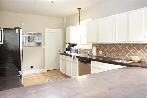 Kitchen - 1303 E 17th Pl, Tulsa, OK 74120 photo 1 of 5
