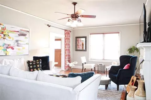 Living - 1303 E 17th Pl, Tulsa, OK 74120 photo 3 of 7