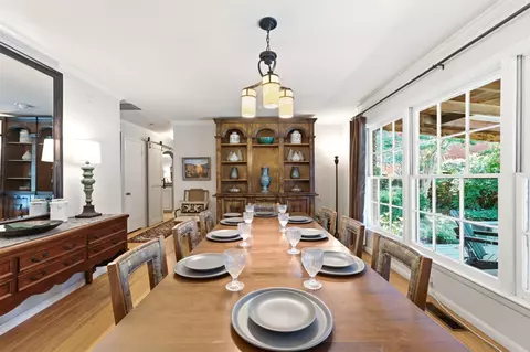 Dining - 3844 E 54th St S, Tulsa, OK 74135 photo 2 of 3