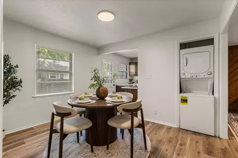 Dining - 1432 E 38th Street 1432c, Tulsa, OK 74105 photo 4 of 5