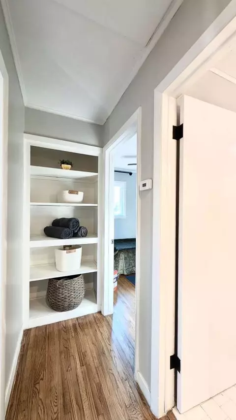Entry Way - 617 E Fort Worth Pl, Broken Arrow, OK 74012 photo 3 of 3
