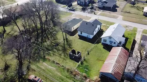 View/Area - 907 E 3rd St, Okmulgee, OK 74447 photo 3 of 5