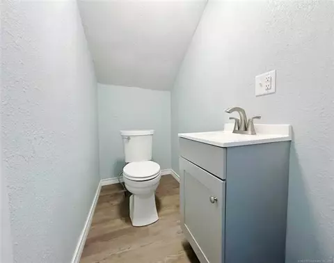 Bath - 907 E 3rd St, Okmulgee, OK 74447 photo 2 of 2