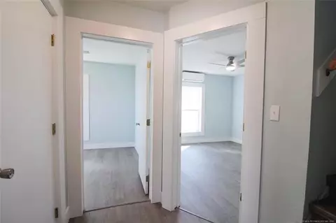 Entry Way - 907 E 3rd St, Okmulgee, OK 74447 photo 2 of 5