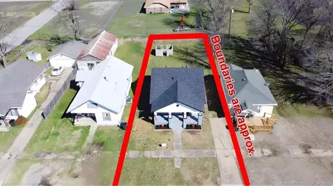 Other - 907 E 3rd St, Okmulgee, OK 74447 photo 5 of 6