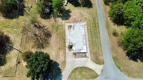 641 Sequoyah Dr, Eufaula, OK 74432 photo 7