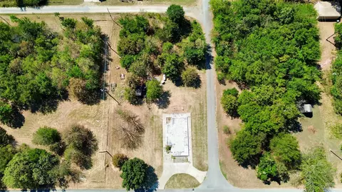 641 Sequoyah Dr, Eufaula, OK 74432 photo 9