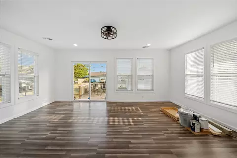 Living - 501 W Main, Haskell, OK 74436 photo 2 of 2